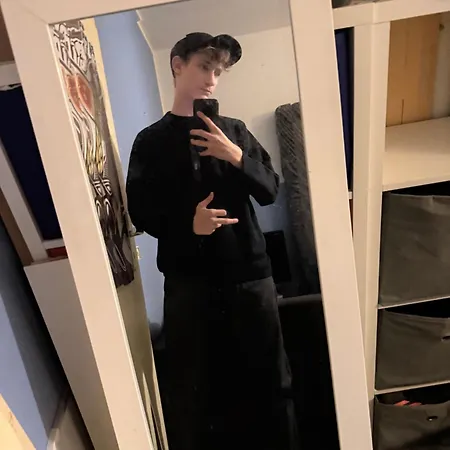 Lukas Sasse Хостел *